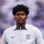 Hugo Souza acredita em título do Corinthians - Foto: Marco Miatelo/AGIF