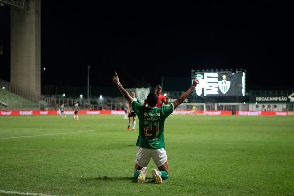 Juventude "ajudou" o Corinthians - Foto: Alessandra Torres/AGIF.