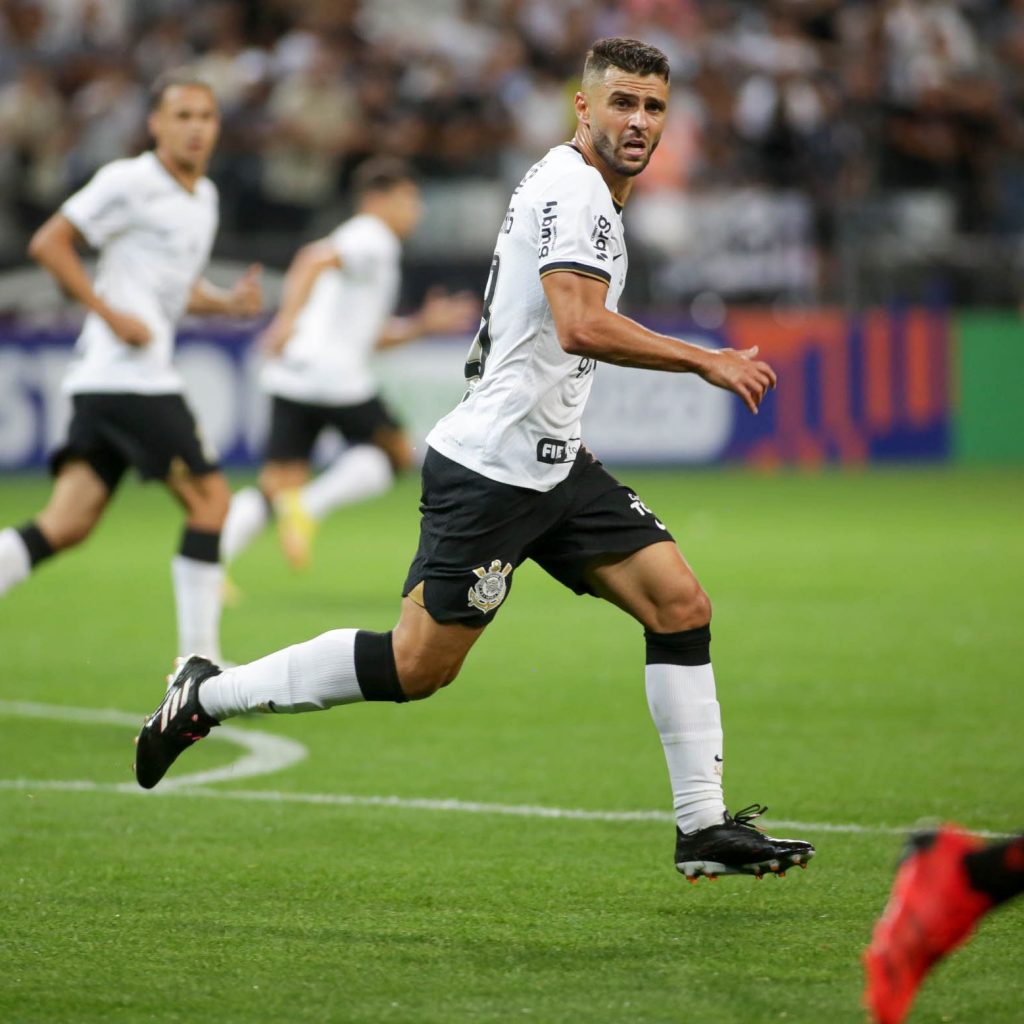 Foto: Rodrigo Coca/Ag. Corinthians - Júnior Moraes revelou bastidores da saída conturbada do Timão.