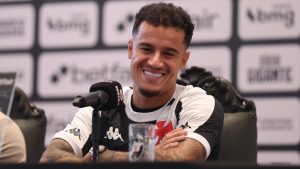 Corinthians enfrenta o Vasco de Coutinho no domingo (24) - Foto: Lucas Figueiredo/Getty Images.