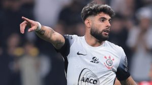 Corinthians e Grêmio se enfrentam neste domingo (8) - Foto: Ettore Chiereguini/AGIF.