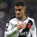 Philippe Coutinho pode ter um novo companheiro vindo do Corinthians - Foto: Gilson Lobo/AGIF.