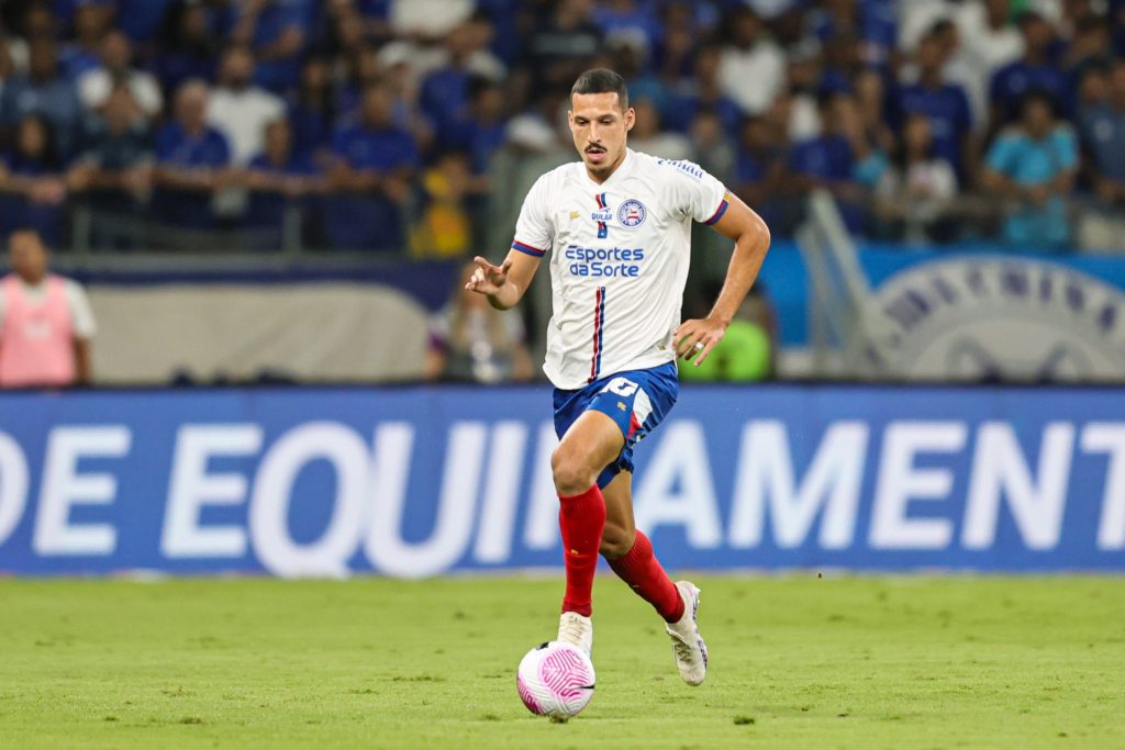 Foto: Gilson Lobo/AGIF - Gabriel Xavier conversou com atacante do Corinthians.