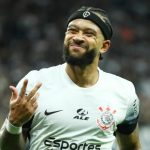 Depay faz grande 2025 no Corinthians - Foto: Joisel Amaral/AGIF.