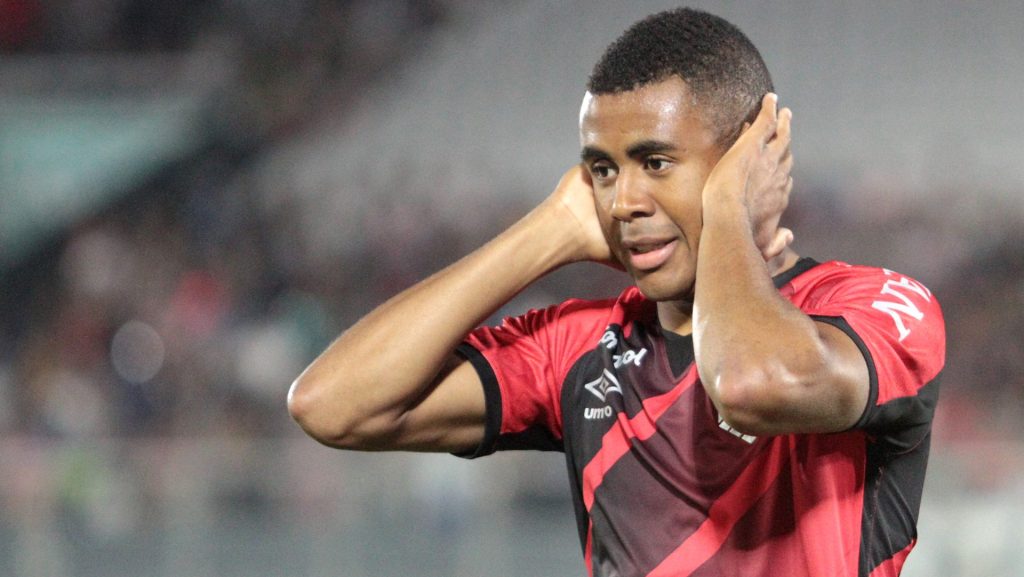 Erick pode fechar com o Corinthians - Foto: Christian Alvarenga/Getty Images.