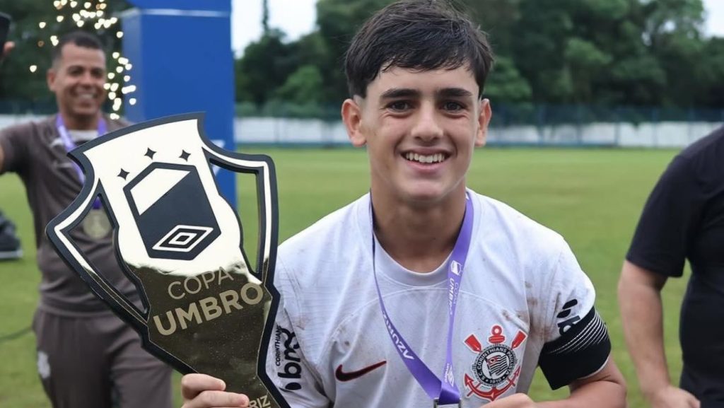 Henrique Lemos deixou o Corinthians - Foto: Instagram/Henrique Lemos.
