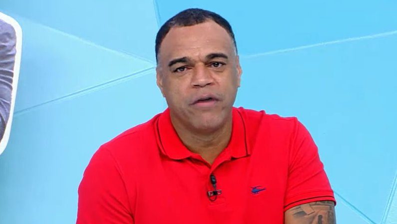 Denilson opinou sobre o Corinthians - Foto: Reprodução/TV Bandeirantes.