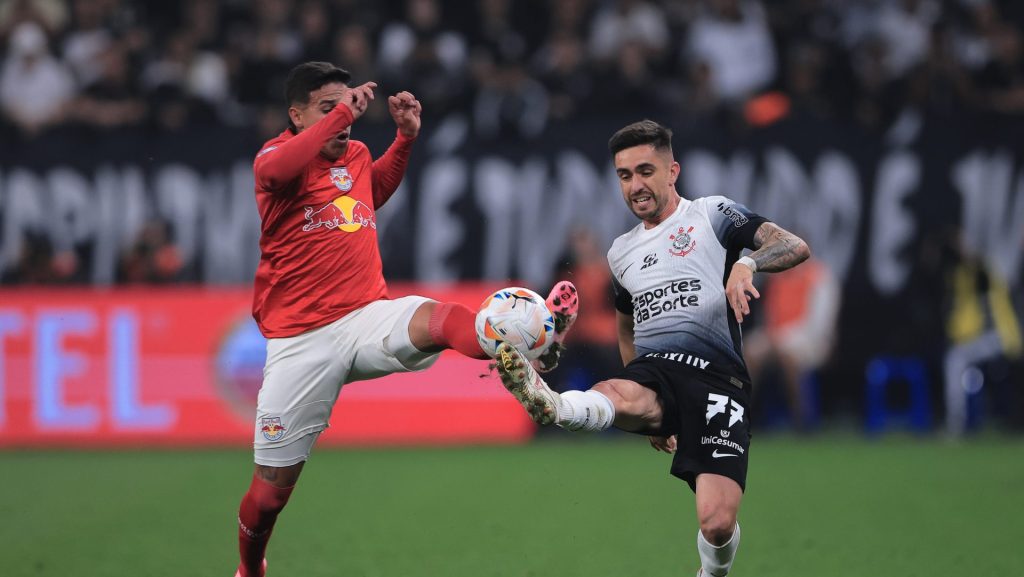 Foto: Ettore Chiereguini/AGIF - Corinthians fará sua estreia em 2025 fora de casa.