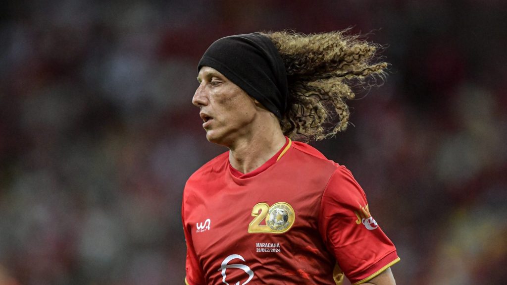 Foto: Thiago Ribeiro/AGIF - David Luiz já teve seu nome ligado ao Corinthians.