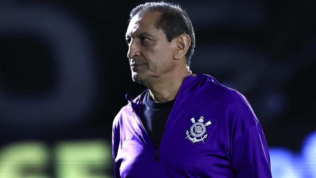 Foto: Marcello Zambrana/AGIF - Ramón Díaz tem problemas para escalar o Corinthians.