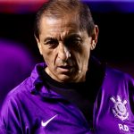 Ramón Díaz está pressionado no Corinthians - Foto: Marcello Zambrana/AGIF.