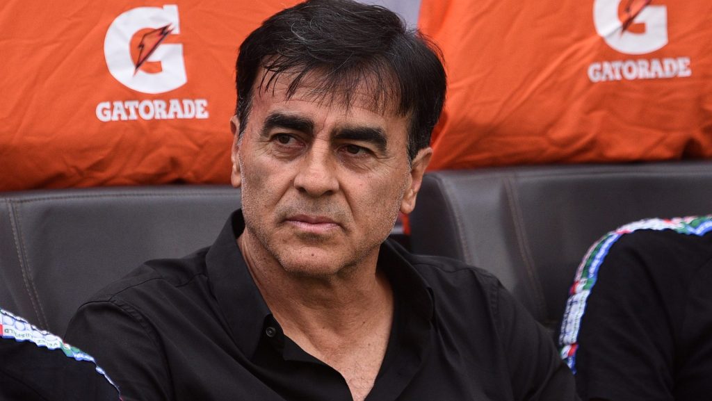 Quinteros autorizou o chapéu no Corinthians - Foto: Joaquín Camiletti/Getty Images.