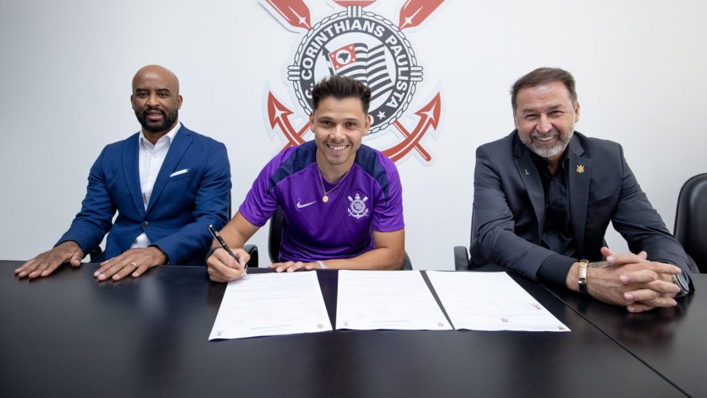 Corinthians renovou com Romero - Foto: X/Corinthians.