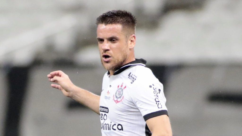 Foto: Rodrigo Coca/Ag. Corinthians - Dívida envolvendo Ramiro gerou problema na Justiça.
