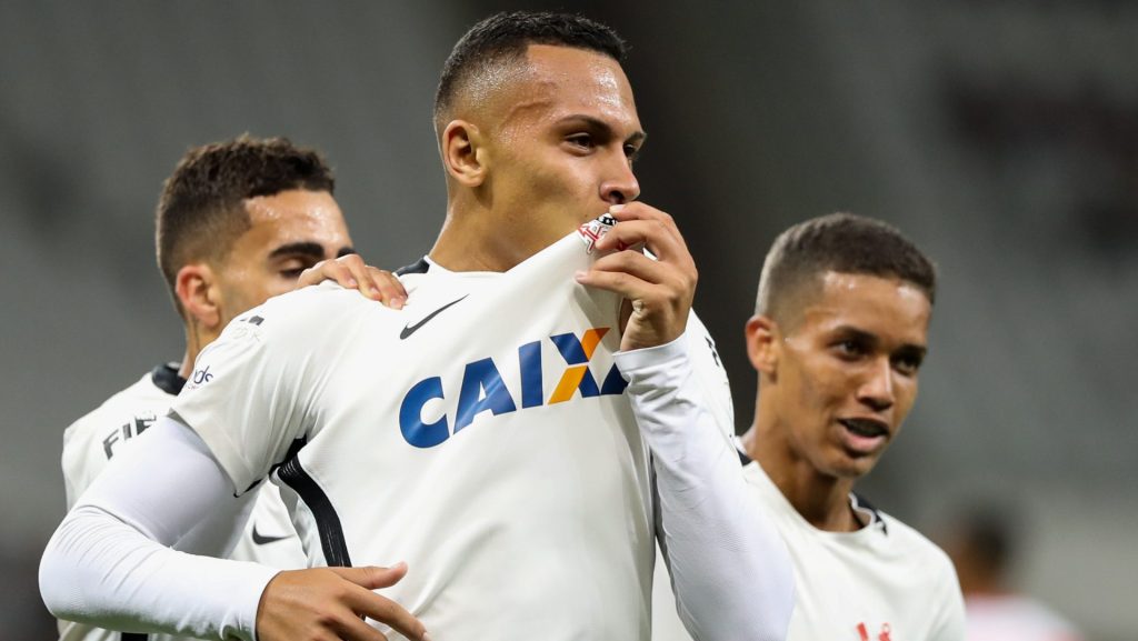 Foto: Marcello Zambrana/AGIF - Léo Jabá relembra seu primeiro gol como profissional pelo Corinthians, na Neo Química Arena.