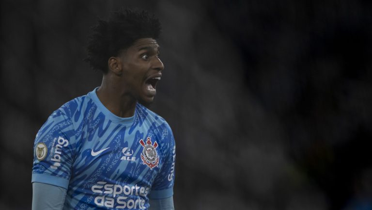 Hugo foi decisivo para o Corinthians - Foto: Jorge Rodrigues/AGIF.