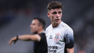 Foto: Ettore Chiereguini/AGIF - Bidon atualmente é reserva no Timão.