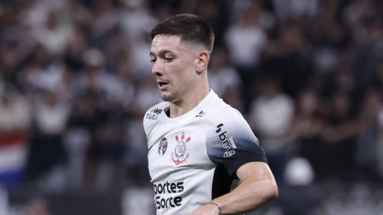 Garro é desfalque certo nos próximos jogos - Foto: Marcello Zambrana/AGIF