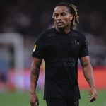 Foto: Ettore Chiereguini/AGIF - Carrillo vem sendo o principal jogador da equipe.