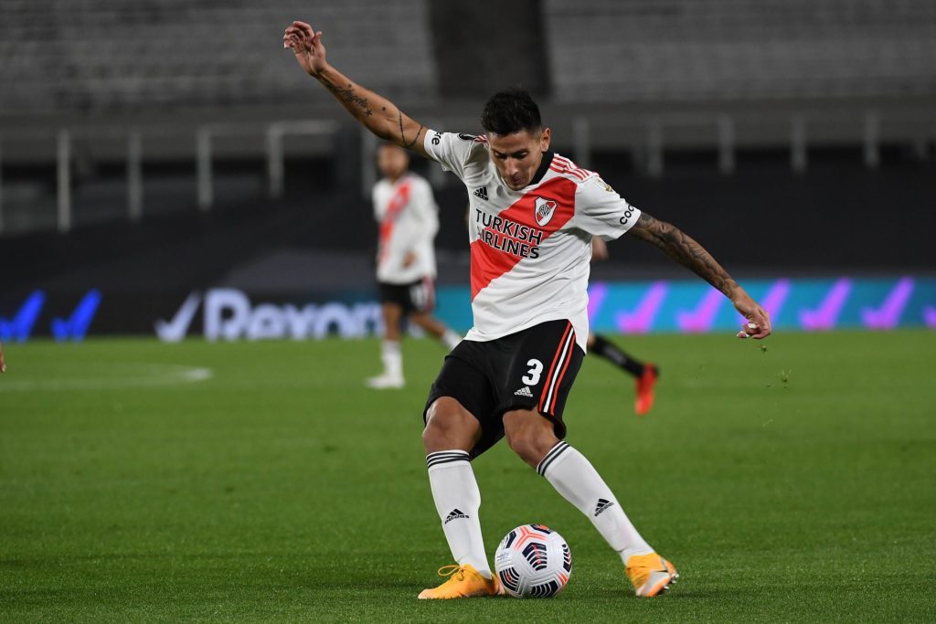 Foto: Reprodução/River Plate - Fabrizio Angileri é o novo alvo do Timão no mercado