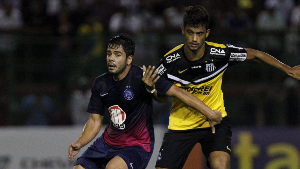 Defensor começou a carreira no Santos - Foto: Felipe Oliveira/Getty Images.