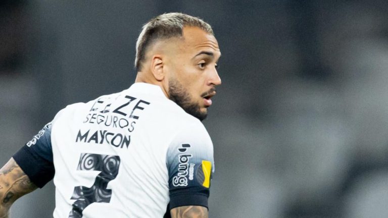Foto: Rodrigo Coca/Ag. Corinthians - Maycon retornou recentemente.