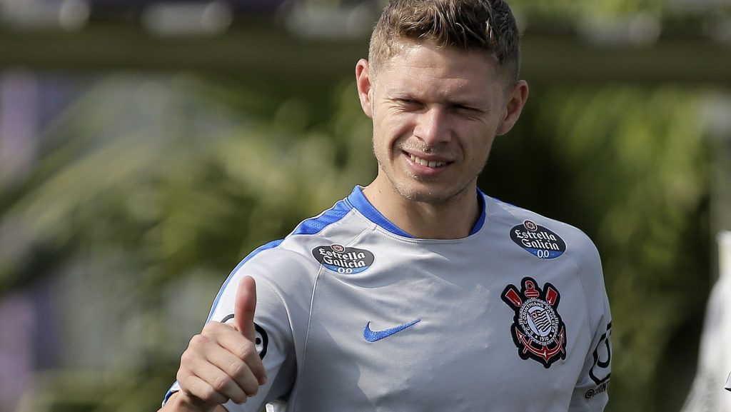 Marlone não deixa saudades no Corinthians - Foto: Daniel Vorley/AGIF.