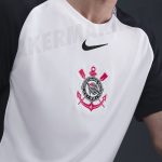 Imagens da nova camisa do Corinthians - Foto: Footy Headlines