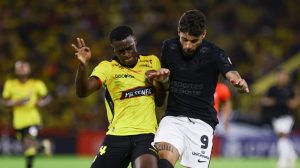 Timão precisa vencer por, no mínimo, 3 gols de diferença para não ser eliminado - Foto: Franklin Jacome/Getty Images.