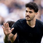 Gustavo Henrique volta após sentir incômodo - Foto: Rodrigo Coca/Agência SCCP.