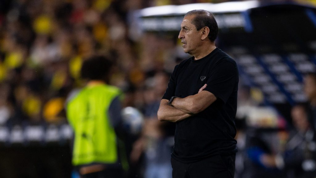 Ramón Díaz balança no cargo de técnico do Corinthians - Foto: Rodrigo Coca/Agência Corinthians