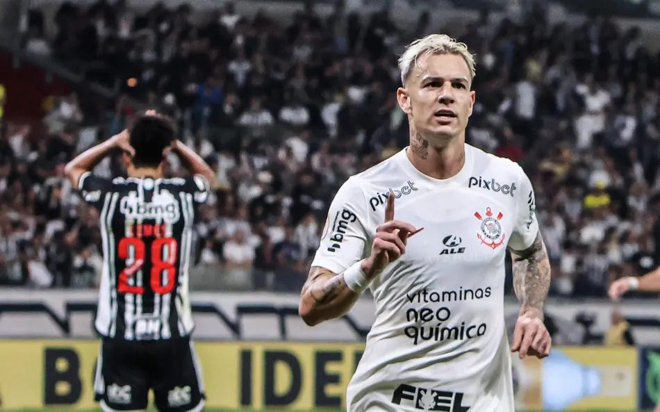Róger Guedes está na lista com um golaço contra o Galo - Fabio Barros/Agência F8/Gazeta Press