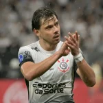 Romero em ação com a camisa do Corinthians. Foto: Reprodução.