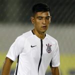 Fabrício Oya é cria da base do Corinthians - Foto: Thiago Calil/AGIF.
