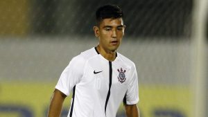 Fabrício Oya é cria da base do Corinthians - Foto: Thiago Calil/AGIF.
