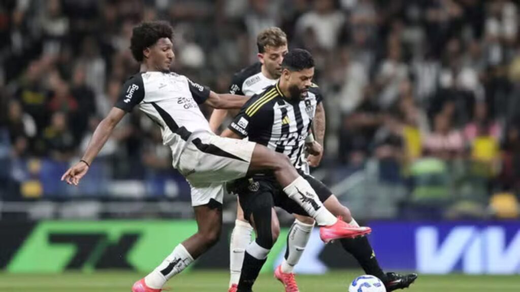 Foto: Gilson Lobo/AGIF