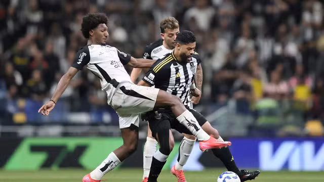 Foto: Gilson Lobo/AGIF