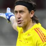 Cássio em ação com a camisa do Cruzeiro. Foto: Divulgação.