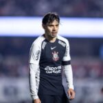 Romero em ação com a camisa do Corinthians. Foto: Reprodução.