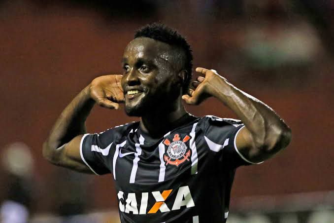 Mendoza comemorando gol pelo Corinthians. Foto: Reprodução.