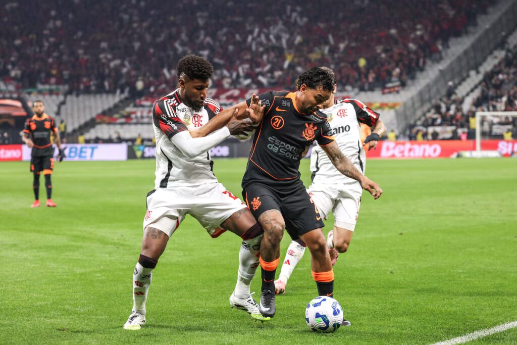 Foto: Daniel Teixeira/Estadão. Corinthians é derrotado dentro de casa.