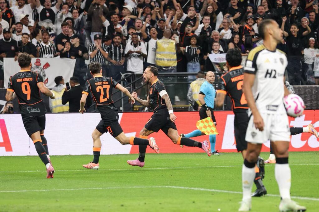 Corinthians bate o Galo por 1x0 na Neo Química Arena. Foto: Daniel Teixeira/ Estadão.