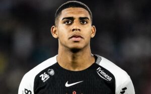 Gui Negão com a camisa do Corinthians. Foto; Rodrigo Coca