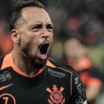 Maycon em ação com a camisa do Corinthians. Foto Andre Pera/ Photo Press/ Gazeta Press