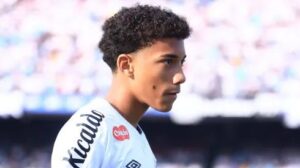 Robinho Jr, atleta do Santos FC. Foto: Marcelo Zambrana/ AGIF