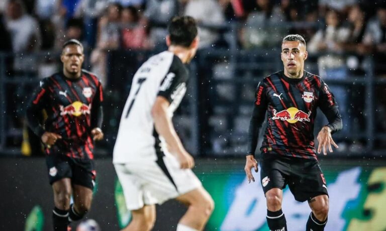Corinthians é derrotado pelo RB Bragantino pelo placar de 3x0. Foto: Ari Ferreira.