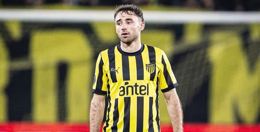 Pedro Milans em ação com a camisa do Penãrol. Foto: Divulgação-Penãrol