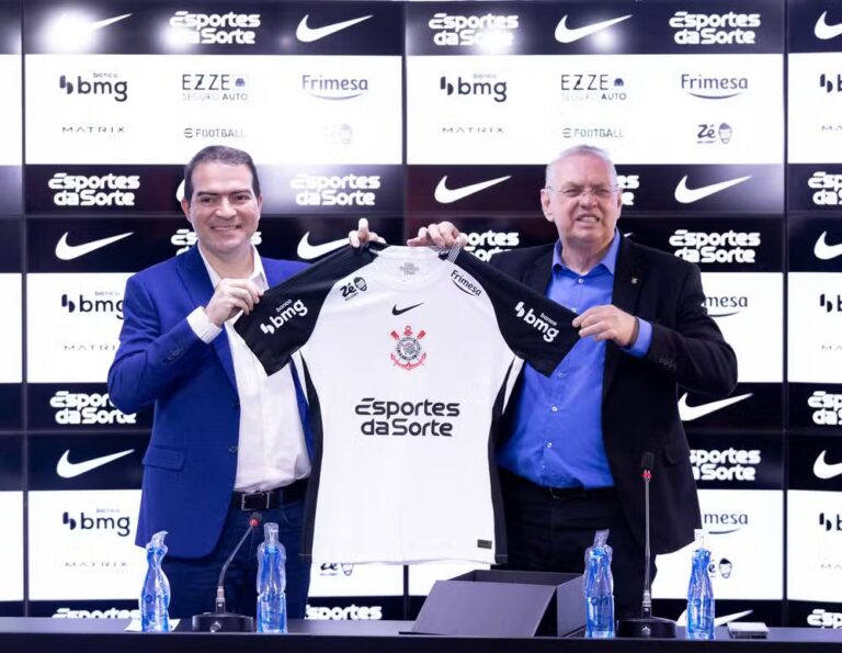 Corinthians tem novo patrocinador. Foto: Rodrigo Coca.