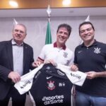 Diniz é oficialmente apresentado no Corinthians. Foto: Rodrigo Coca