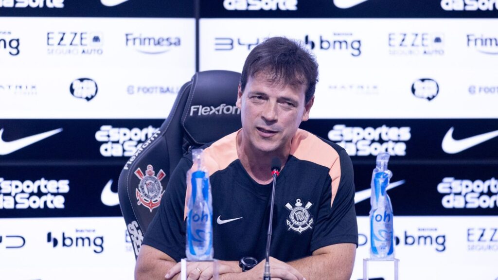 ddi Fernando Diniz é quem comando o Corinthians em 2026. Foto: Rodrigo Coca